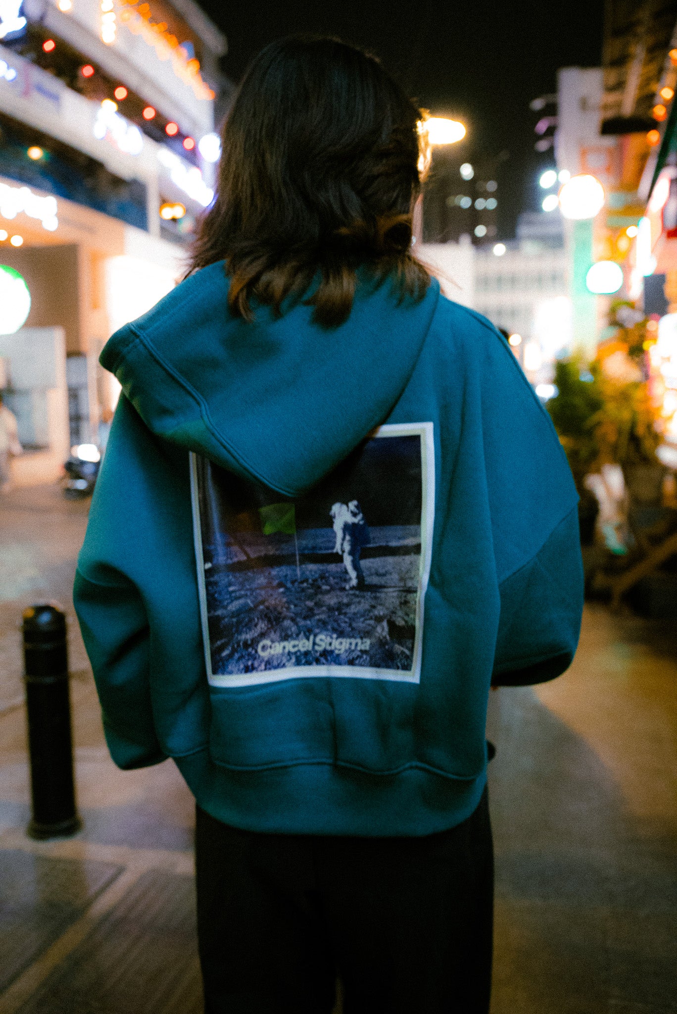 Don’t Ask Me Why I’m a Green Flag Cropped Hoodie